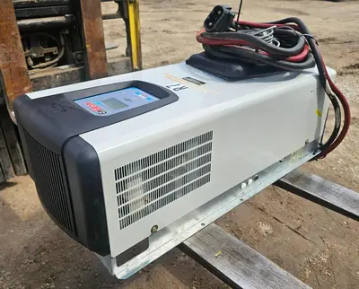 USED 2010 ENERSYS EQ3-8-1