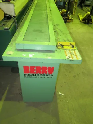 BERRY INDUSTRIES TDC / TDF DUCT NOTCHER