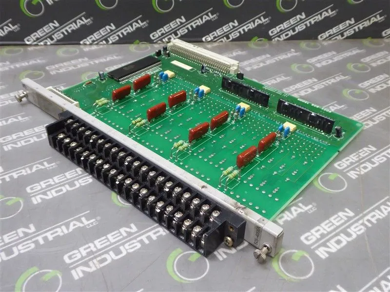 Siemens Simatic 505-4008 24 VAC Input Module PWB 2586393-0001 Rev. D Used