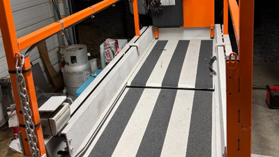 USED 2017 JLG 1930ES