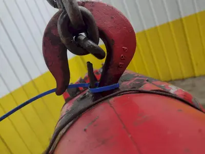 2 TON DAYTON HOIST: STOCK #22475