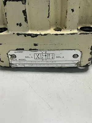 USED VICKERS DG5V-7-6C-T-PL-T-10-JA-S443