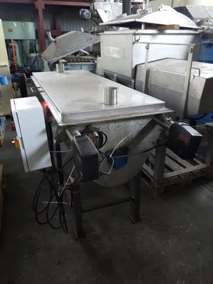 _UNKNOWN_ 490 l 490 l Powder Sterilizer | Perry Equipment (2)