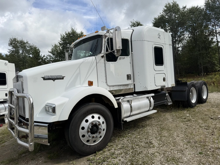Used 2002 KENWORTH T800 TRUCK TRACTOR Conventional trucks Michigan US | Miedema Asset Management Group #1709451