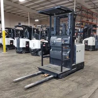 USED 2016 CROWN SP3510-30