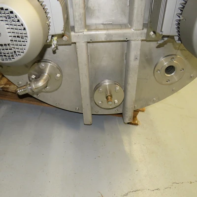 ATCS 1,815 Litre Tanks SS Europe 0-4,999 Litres | Perry Equipment (10)