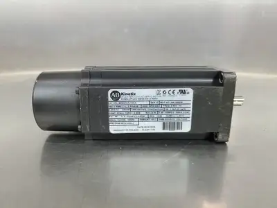 USED Allen-Bradley VPL-B0632T-PJ12AA Kinetix VP Low Inertia Servo Motor