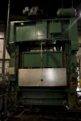 USED 1988 MINSTER 400 TON SSDC PRESS