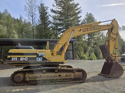 USED 1996 CATERPILLAR 325L