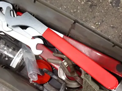 Clamp & Wrench