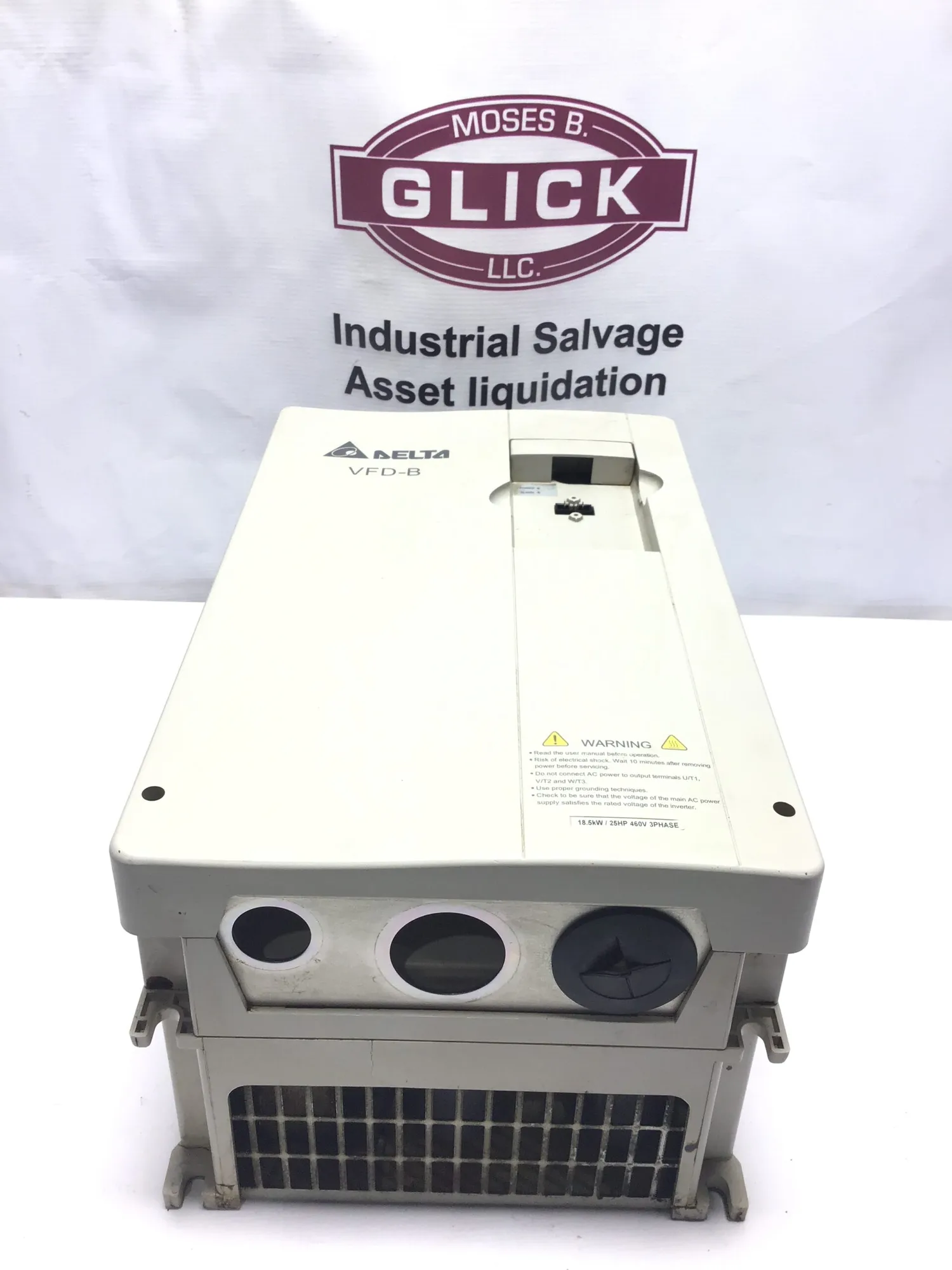 Delta VFD185B43A Variable Frequency Drive Input 3PH 39A Output 3PH 38A 25HP