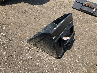 New old stock Paladin 42” high capacity bucket for a mini skid steer, welded on cutting edge, mini s...