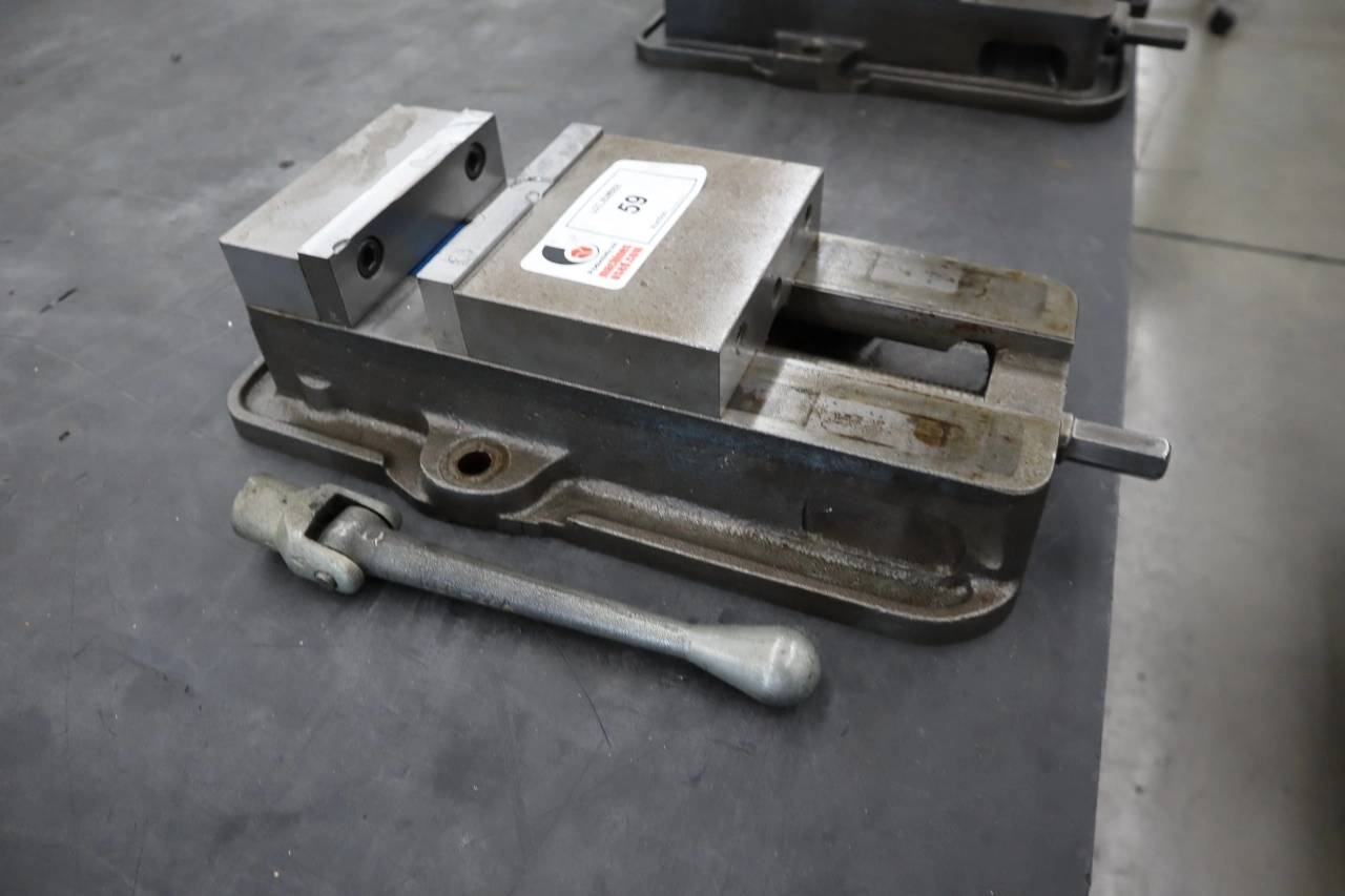 Used KURT WORKHOLDING SOLUTIONS D-675 Vises Minnesota US | Machinesused.com #1505684