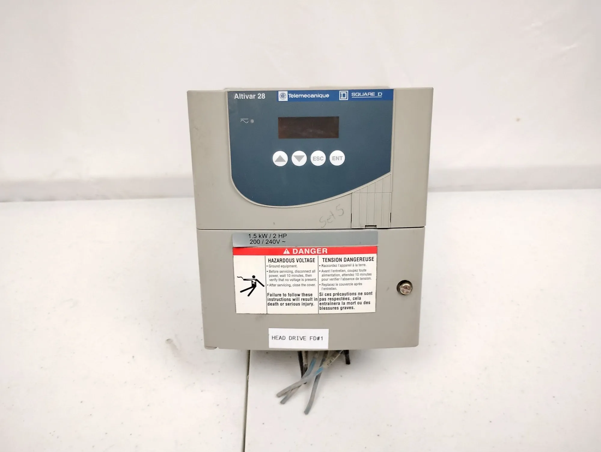 USED TELEMECANIQUE ATV28HU29M2
