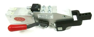 NEW DESTACO 82L4G-203B7H0 POWER CLAMP 82L4G203B7H0