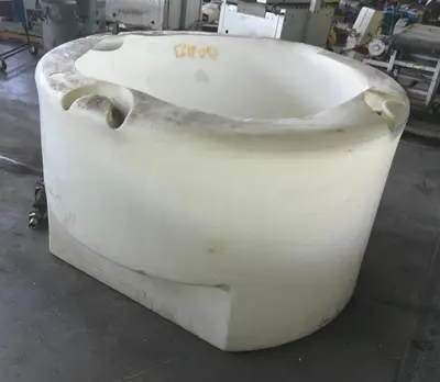 SPC9127  Tank 400 gallon vertical tank, poly, flat
