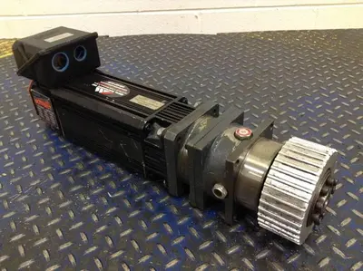 USED R.C.V. UL50815.2T8K1M