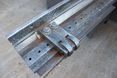 W.A. Whitney Hydraulic Punch - 1.25" Dia. x 1/2"