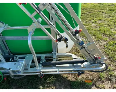 Used HUSTLER _UNKNOWN_ 3-pt Mounted Sprayers Iowa US | Keast Enterprises #1360318
