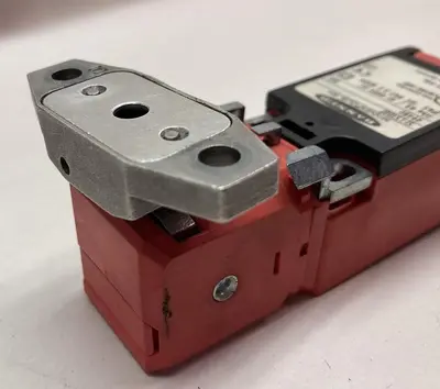 Used BANNER SI-LS100F Industrial Controls Ohio US | Surplus Asset Holdings #1295343