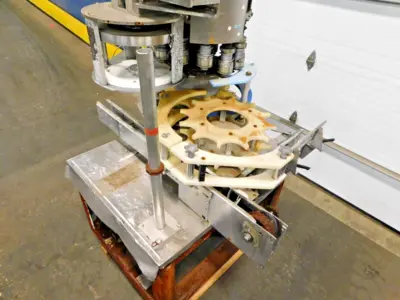 Used Arol _UNKNOWN_ Cappers Chuck - Rotary Ohio US | Equipment Recovery Corp. #1331560
