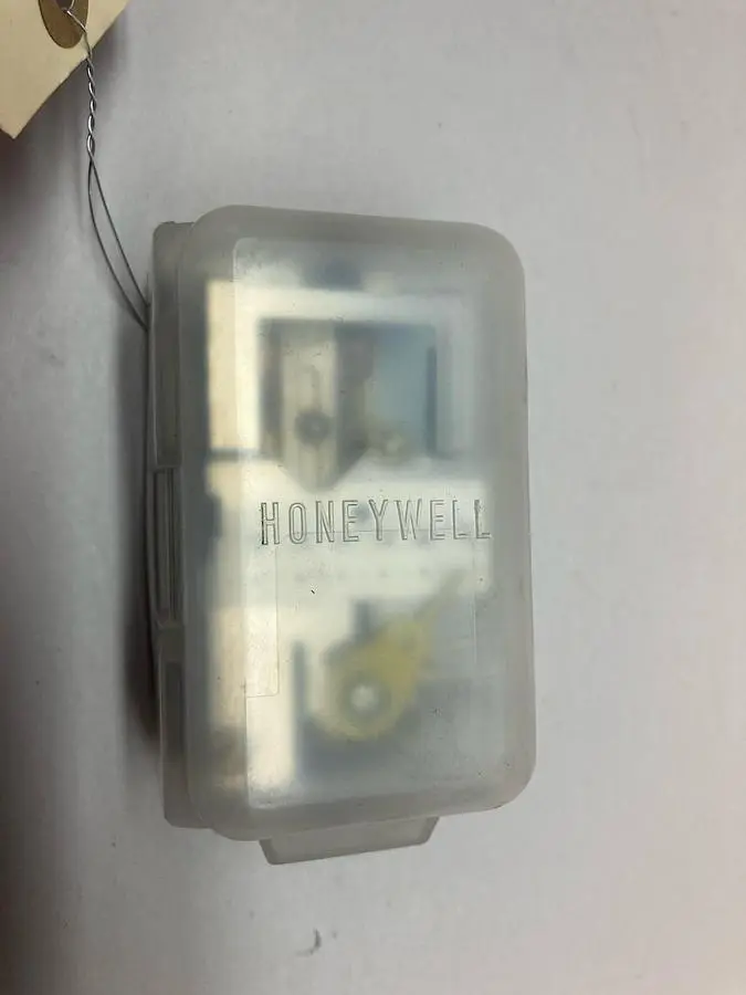 New | in-Stock HONEYWELL HP972B 1005 2 HVAC Parts and Equipment Ohio US | Surplus Asset Holdings #1225724