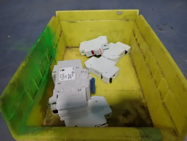 Used ALLEN BRADLEY, FERRAZ SHAWMUT _UNKNOWN_ Circuit Breakers Ohio US | HGR 24 #785584
