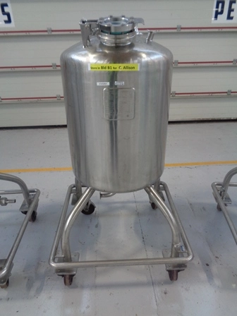 Used QUINN ENGINEERS 150 Litre Stainless Steel Tanks GB | Perry Equipment #120914