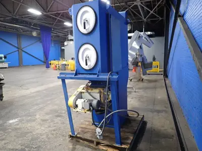 USED DONALDSON TORIT DF022
