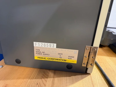 2012 FANUC FANUC LR MATE 200IC 6 Axis Robots | K.B. Industries LLC (9)