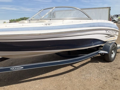 USED 2006 TAHOE TRACKER