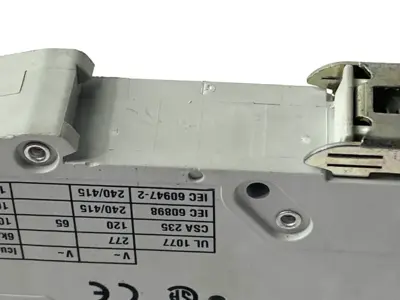 Used Cutler-Hammer Circuit Breaker 16A Circuit Breakers Michigan US | Maverick Industrial Sales #1398884