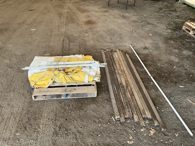 Used ANCOR 20X30 STAKE POLE YELLOW & WHITE COMPLETE TENT Party/Banquet Supplies Michigan US | Miedema Asset Management Group #1761441