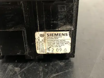 Used SIEMENS BQ2B020 Switchgears British Columbia CA | Lenmark #242802