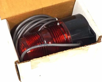NEW MARSH UNICORN 17521 LIGHT, STROBE HIGH RESOLUTION