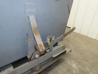 Used MECO _UNKNOWN_ Hoppers Indiana US | Arrow Industrial #1366956