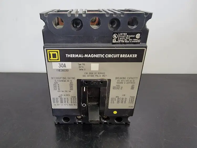 Used SQUARE D FAP36030 Switchgears British Columbia CA | Lenmark #327890