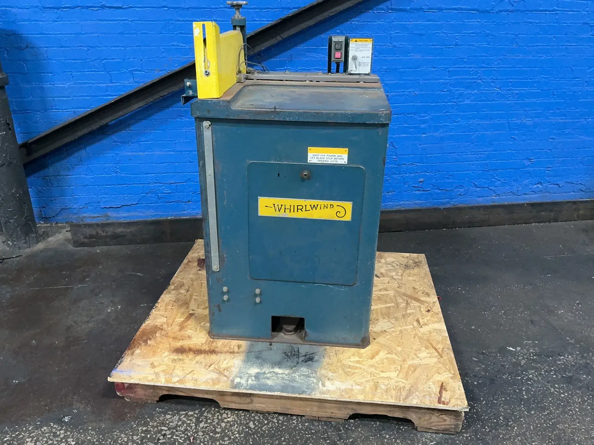 Used WHIRLWIND 212L Cut-Off Saws Ohio US | HGR 24 #1520835