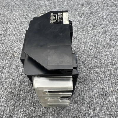 Used Fuji EA33 10A Circuit Breakers California US | Davliegogo LLC #1706362