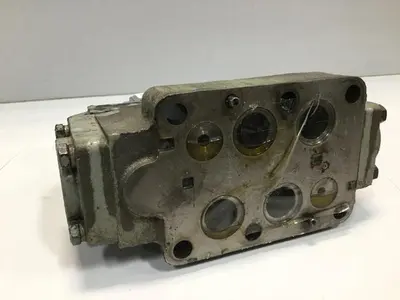USED VICKERS DG4V36CWB10
