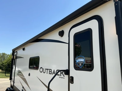 Used 2020 KEYSTONE OUTBACK 252URS Campers, Caravans, Motorhomes Michigan US | Miedema Asset Management Group #1304643