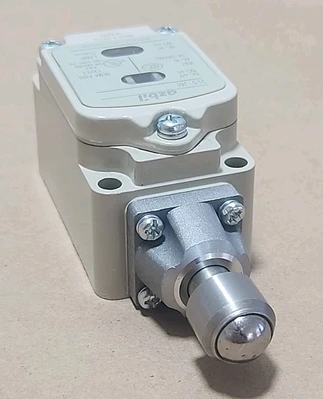 NEW Azbil 2LS-J6E