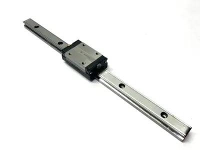USED THK SSR15XW1SS+0300L-Y
