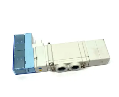 Used SMC Solenoid Valve 4/5-Port 0.2~0.7MPa Solenoid Valves Michigan US | Maverick Industrial Sales #1396923