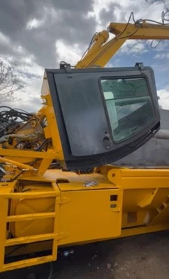 USED COLMAR       JOHN DEERE B5000