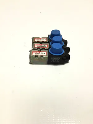 Numatics 031SA4414 Solenoid Valve (Lot of 3)