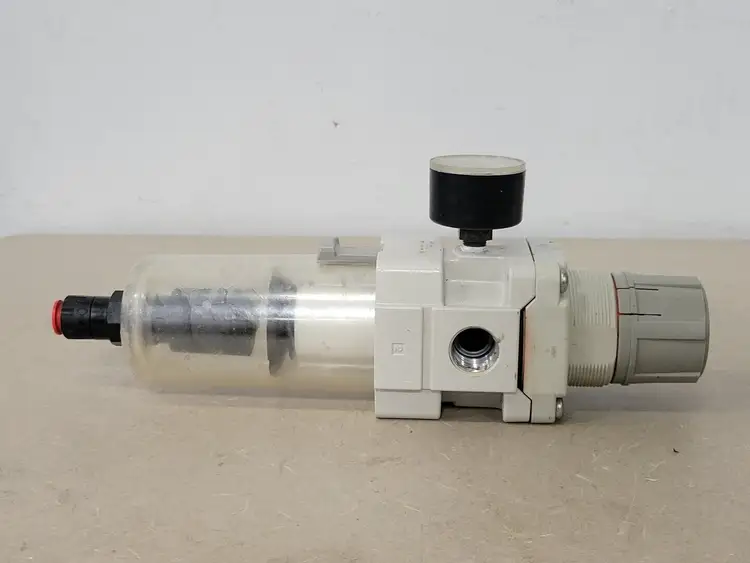 Used SMC AW40-N04D-Z-A Parts British Columbia CA | Lenmark #268867