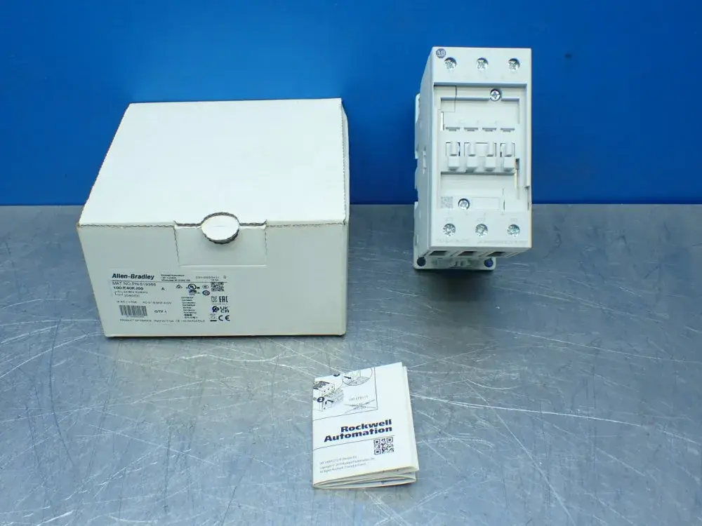 NEW ALLENBRADLEY 100E40KJ00