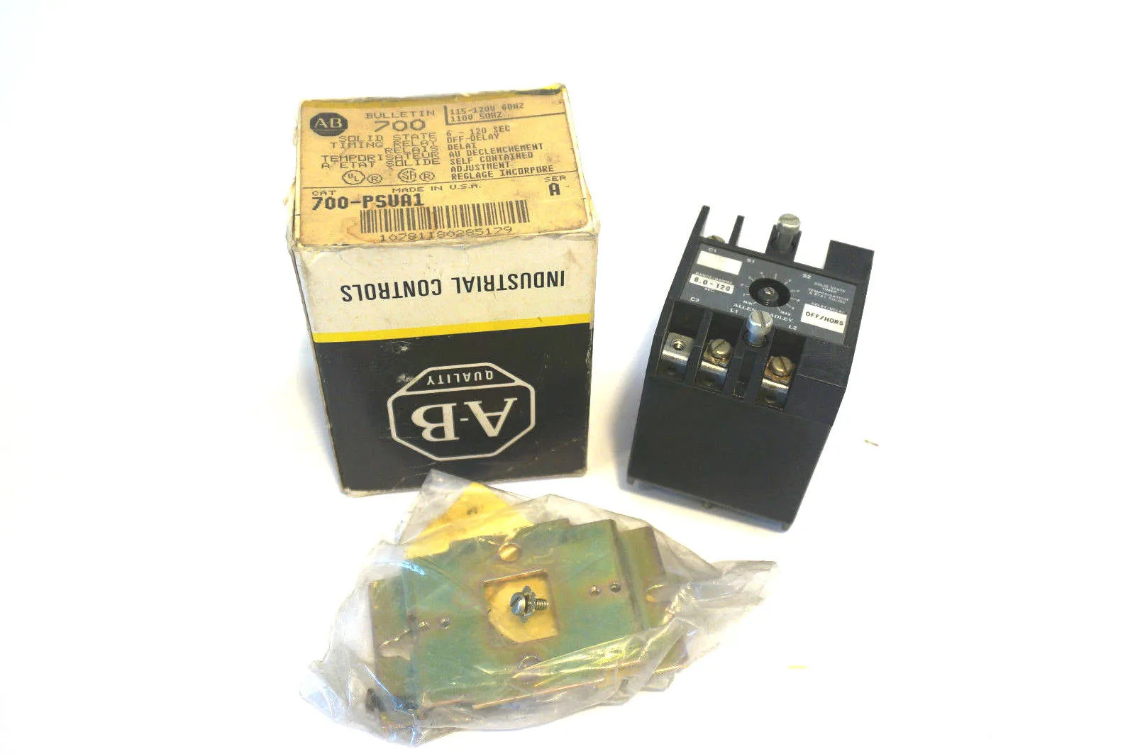 NEW ALLEN-BRADLEY 700-PSUA1 SER.A TIMING RELAY 700PSUA1