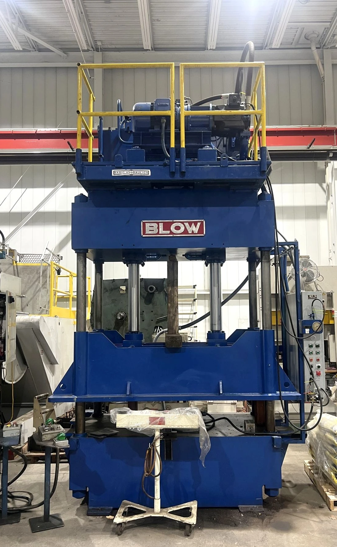 USED 1994 BLOW PRESSES BLOW  PRESS